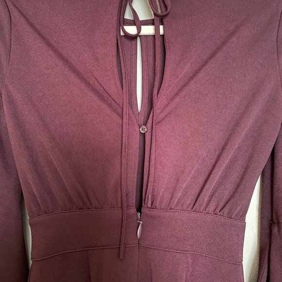 New York and Company, XXS Petite, Half Split Sleeve, Burgundy Jumpsuit - Picture 4 of 15